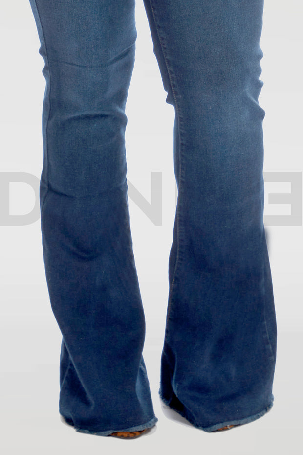 Amazing Line Flare Jeans - Bleu Medium